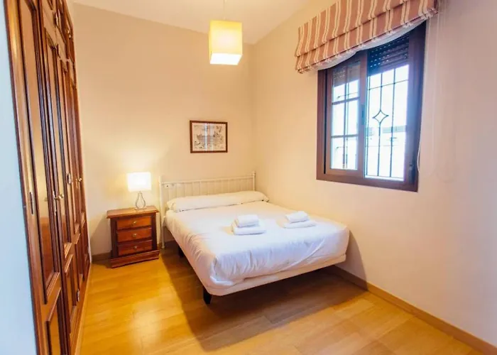 Lejlighed Duplex With Terrace- 5bd 3bth- Center Sevilla